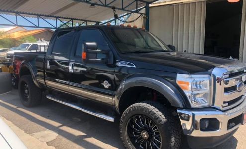 Roberto's Auto Sales