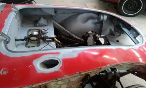 Dana's Auto Body Trail Creek