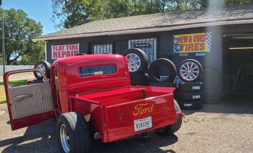 Manzos Tex Mex Tire Shop