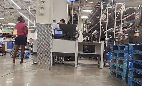 Sam's Club