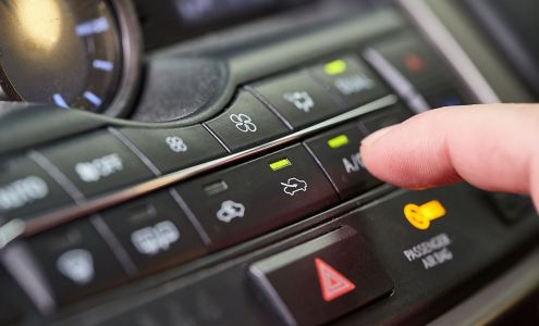 Wall Street Automotive