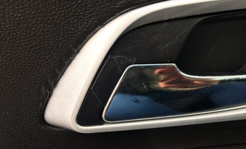 Young's Auto Glass Inc