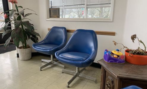 Chuck's Automotive Center