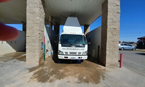 Green and Clean Car wash