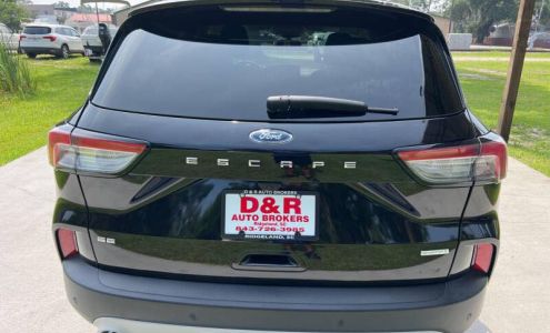 D & R Auto Brokers
