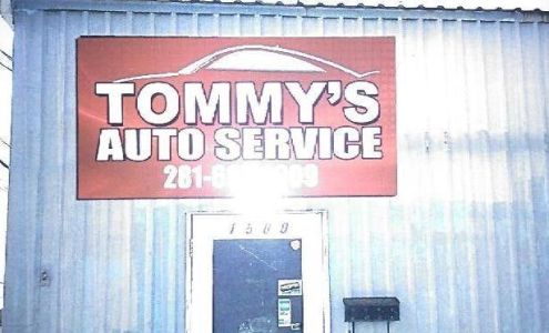 Tommy's Auto ServicDarrel