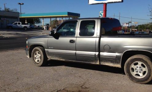 Hernandez Low Price Tire Shop