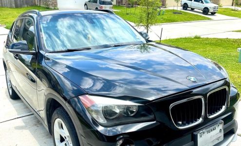 VELIZ Collision and Automotive | Formerly VLZ Collision and Automotive