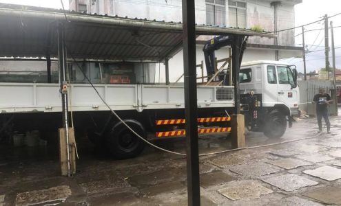 Country Club Car Wash Fairmont