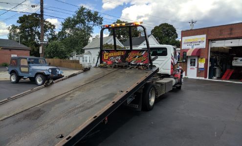 Fred's Service Center