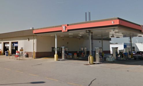 Fleet Farm Auto Service Center