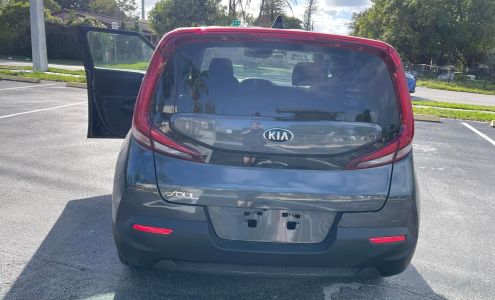 Donny's Auto Body Shop