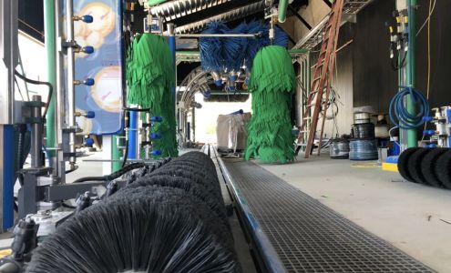 QC Pacific Signal Hill