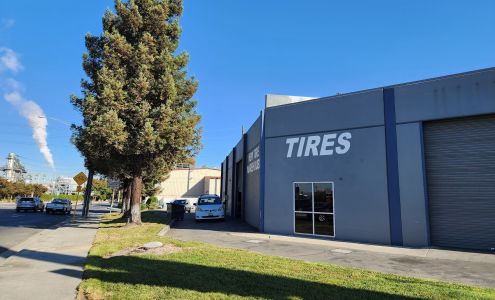 Tire Warehouse Service Center