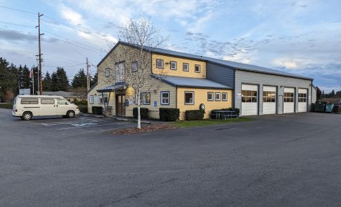 Circle & Square Auto Care Port Hadlock-Irondale