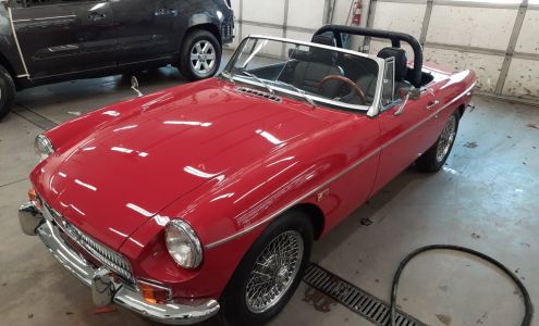 Nelson's Auto Repair-Towing