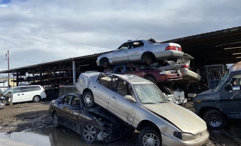 Montalvo’s Auto & Truck Recycle
