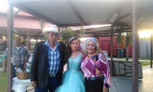 Gomez Used Auto Parts