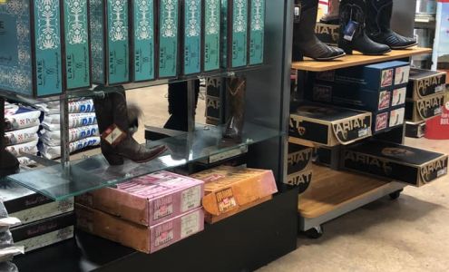 Beseda Garage & Farm Supply Penelope