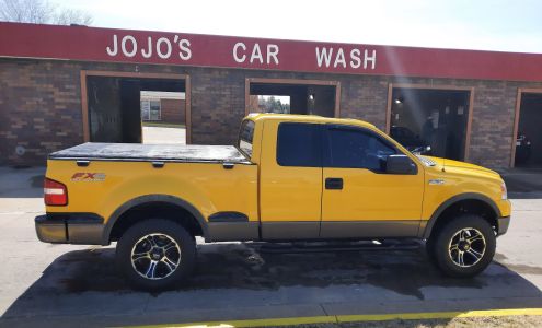 Monarch Tires & Wheels Inc