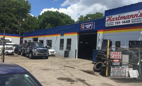 Hartmann's Towing & Auto Body