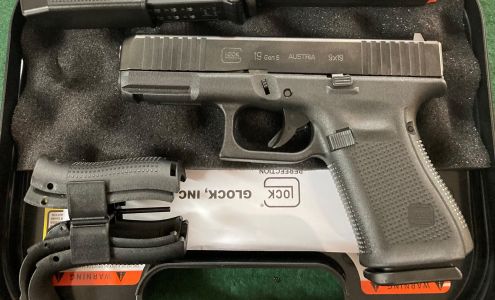 Warner's Garage and Guns Portage Des Sioux