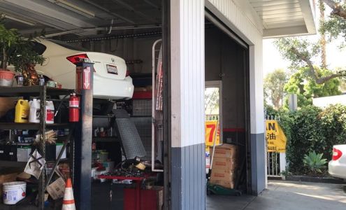 Roth Auto Repair & Tires Services