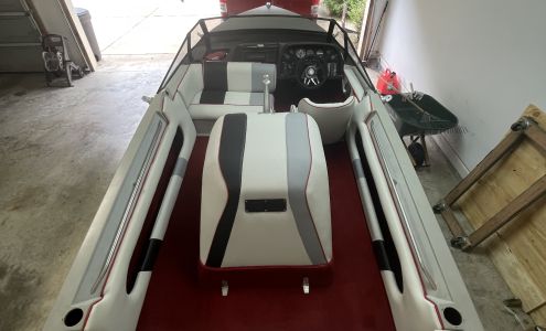 Meli's Auto Upholstery