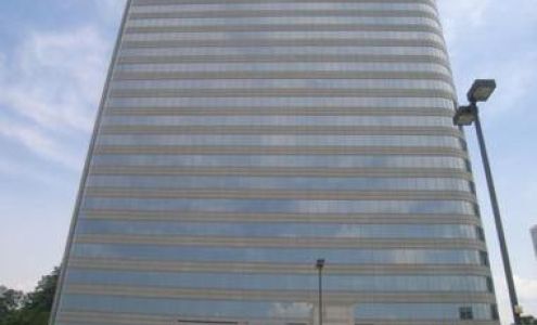 GLO AUTO BODY AND PAINTING