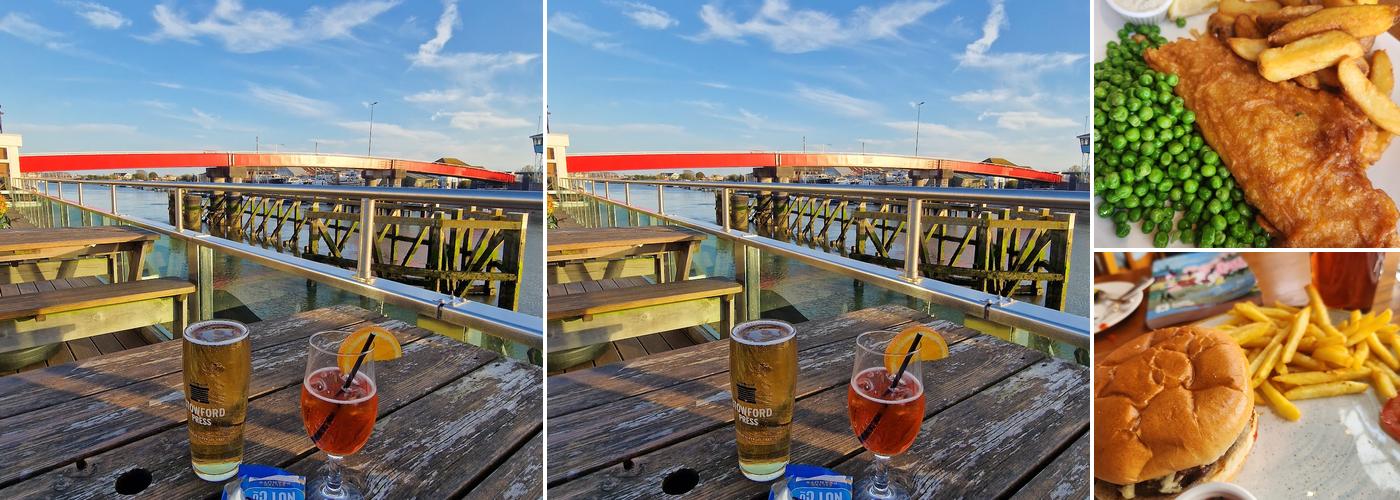 Riverside Restaurant and Bar