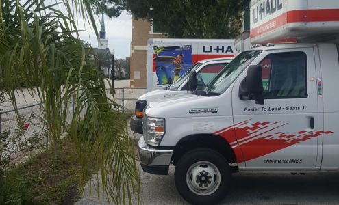 U-Haul Neighborhood Dealer