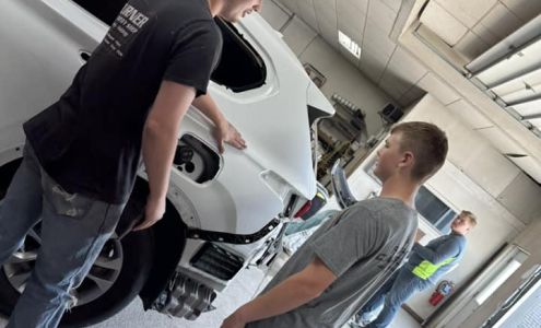 Turner Body Shop Holdrege