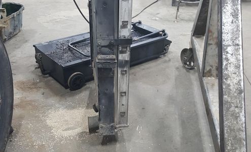 Bruckner's Mack & Volvo 2509 N Taylor Ave, Garden City