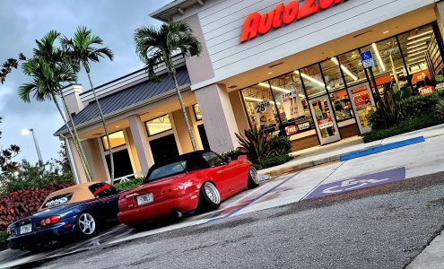 AutoZone Loxahatchee