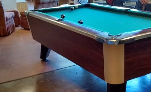 Hometown Car Wash & Laundromat