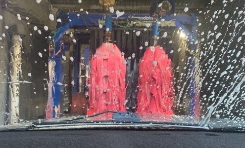 Dolphin Carwash