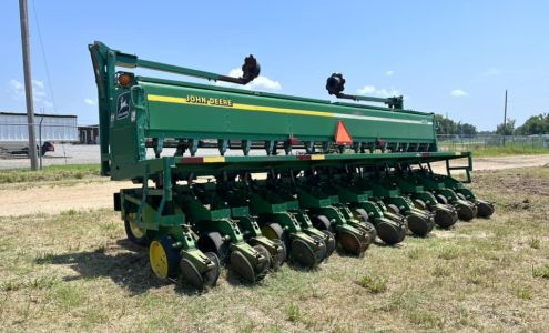 Dumas Tractor Salvage Dumas