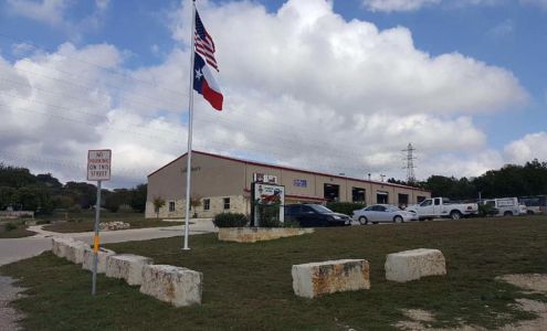 Lemeilleur's RV Truck & Equipment Repair Co Kerrville