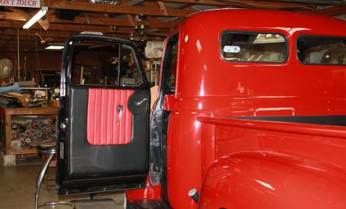 D & D Upholstery Central City