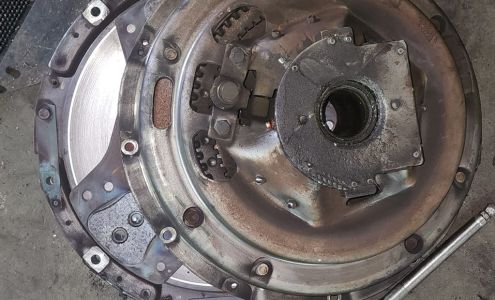 Vince's Diesel Truck Trailer Repair and Recovery