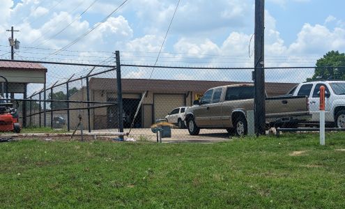 Tong Brothers Auto Queen City