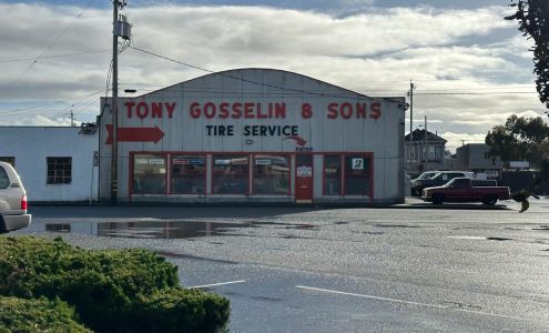 Tony Gosselin & Sons' Tire
