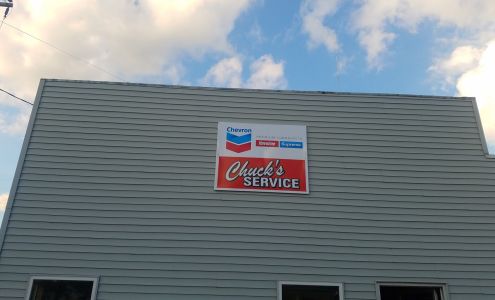 Chuck's Service Ossian