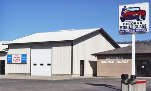 Decorah Mobile Glass Inc