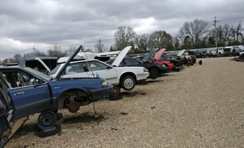 UAPI “U-Pull-It” Auto Parts