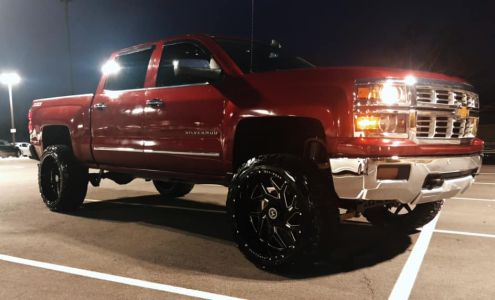 Riley's Premier Motors