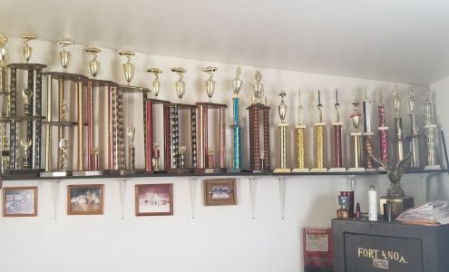 Phil's Paint & Body Inc