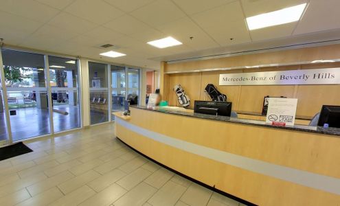 Mercedes-Benz of Beverly Hills Service Center