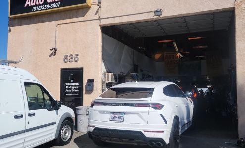 Rodriguez Auto Glass