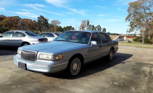 K C's Auto & Truck Retail